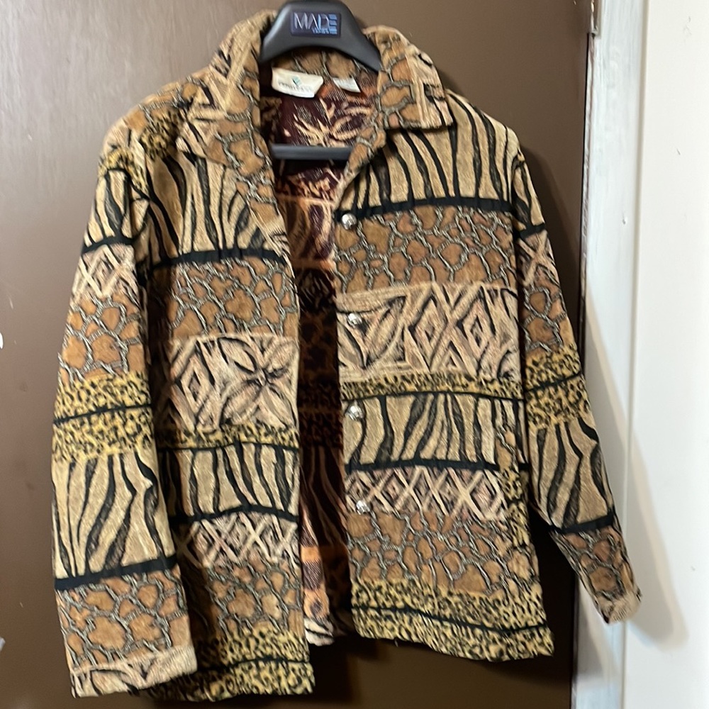 Winter jacket - Picture 2 of 3